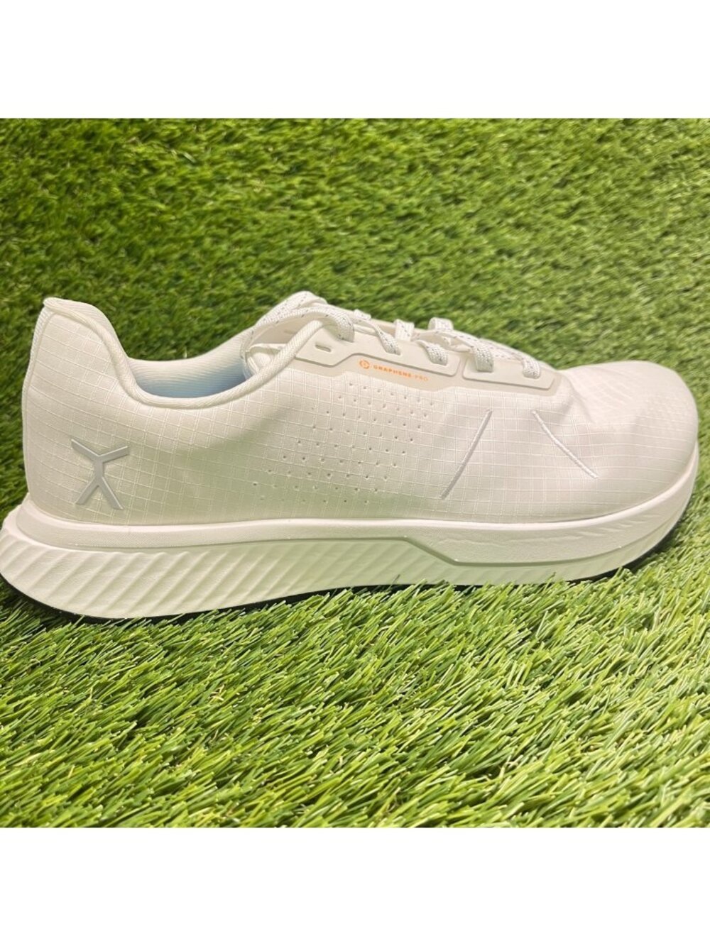 Flux Footwear Adapt Graphene RR White Mens Size 10.5 Athletic Shoes Sneakers
